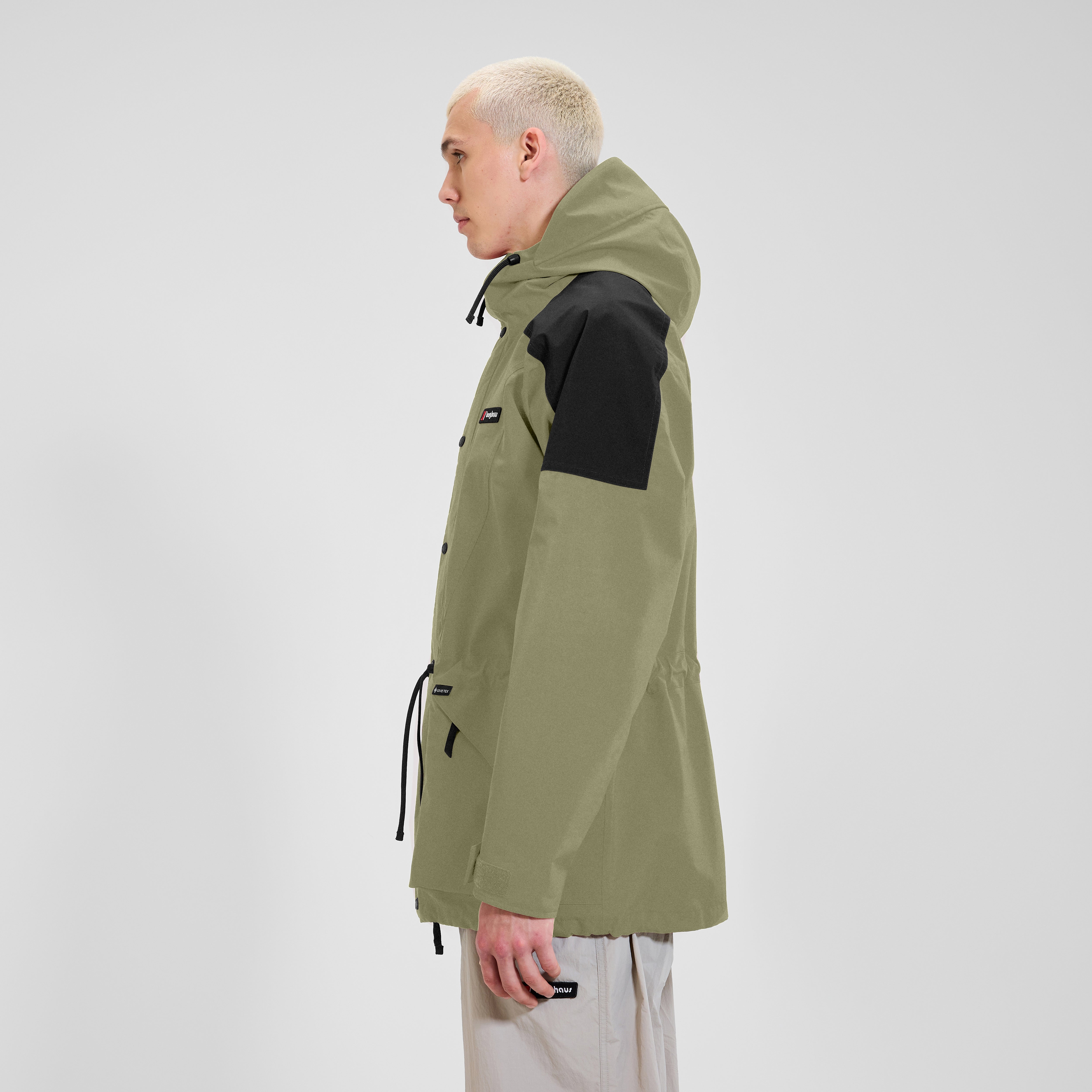 Unisex Meru Mountain Gore-Tex Jacket - Green/Black | Berghaus