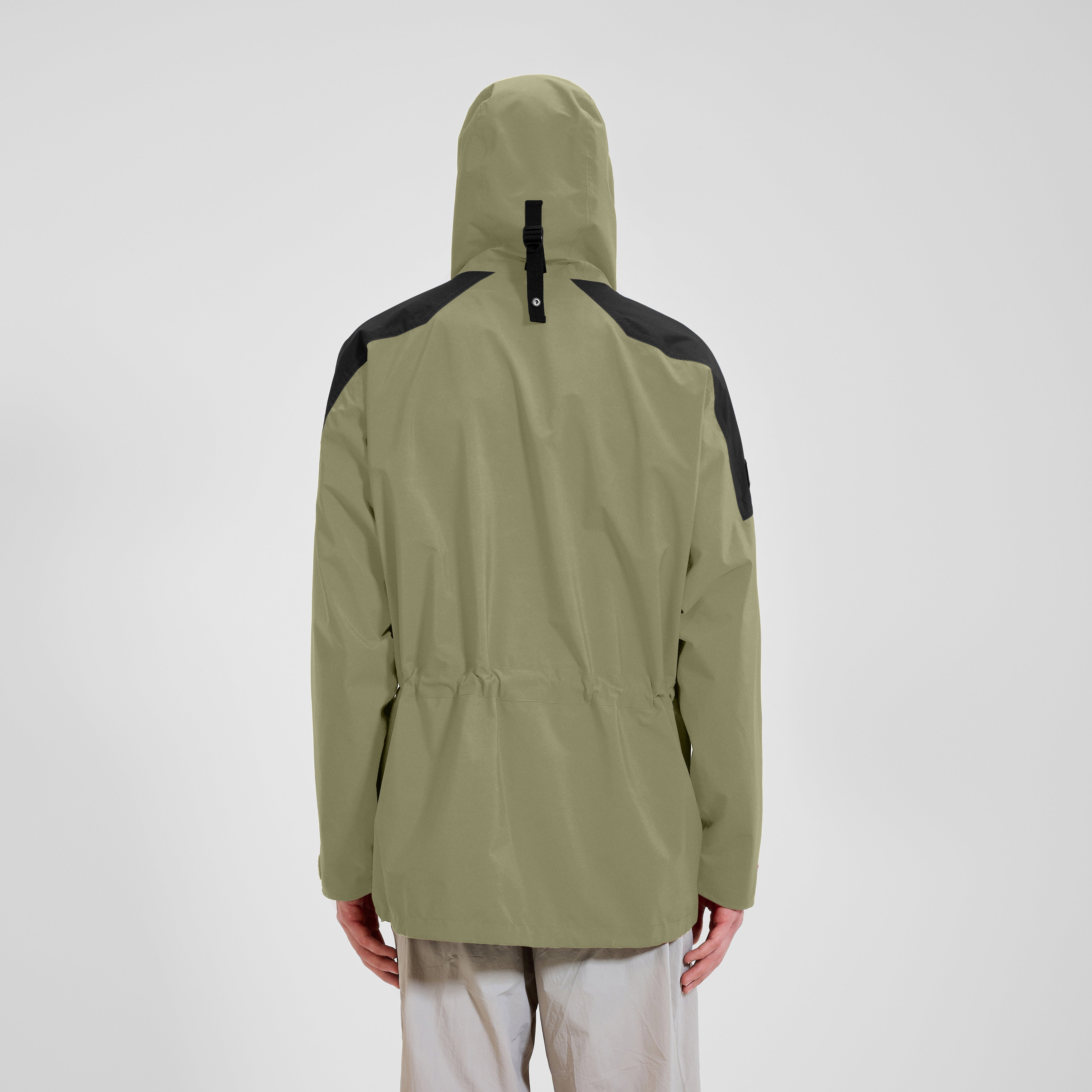Unisex Meru Mountain Gore-Tex Jacket - Green/Black | Berghaus
