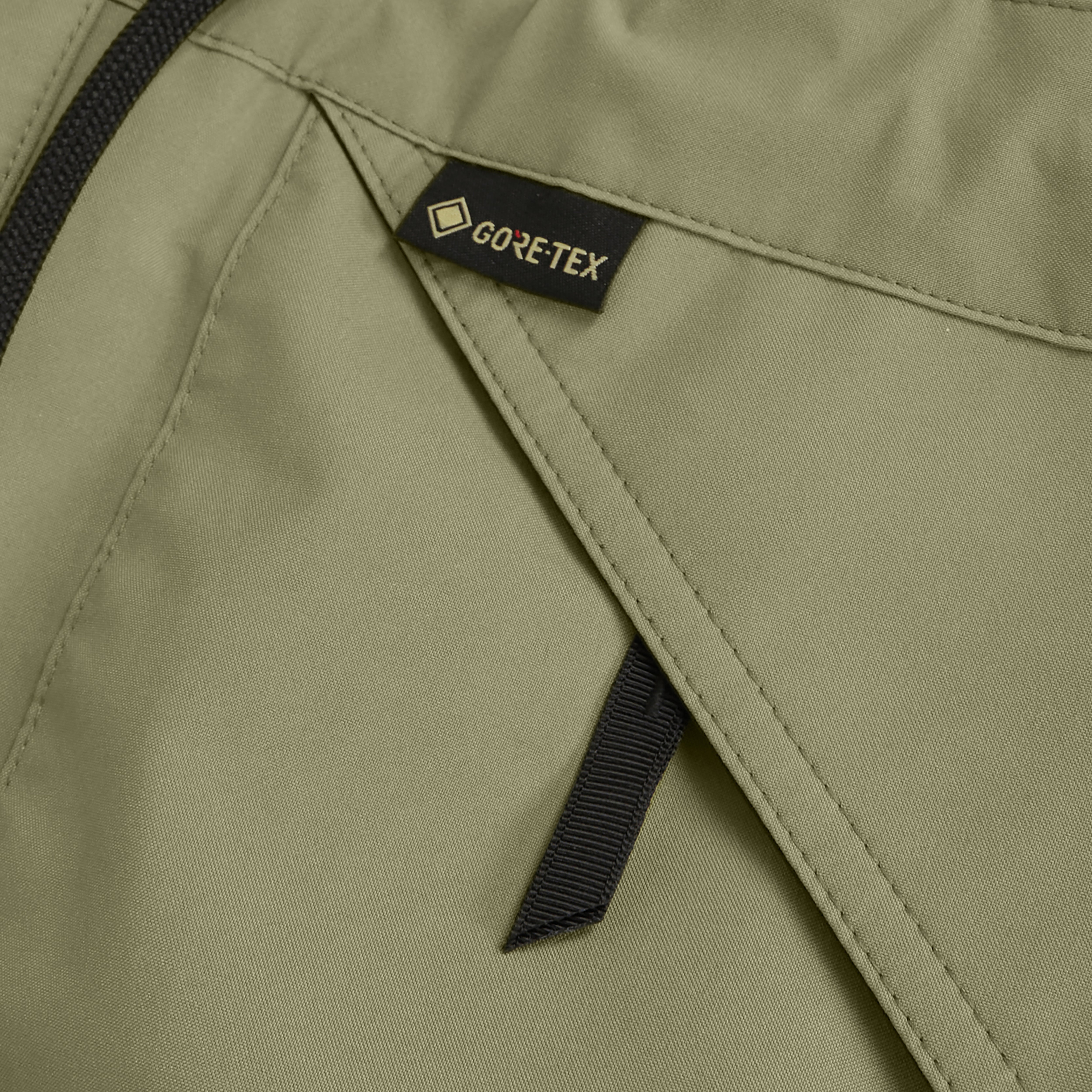 Unisex Meru Mountain Gore-Tex Jacket - Green/Black | Berghaus